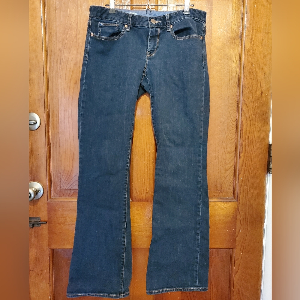 Gap 1969 size 8 women's dark blue boot cut jeans
